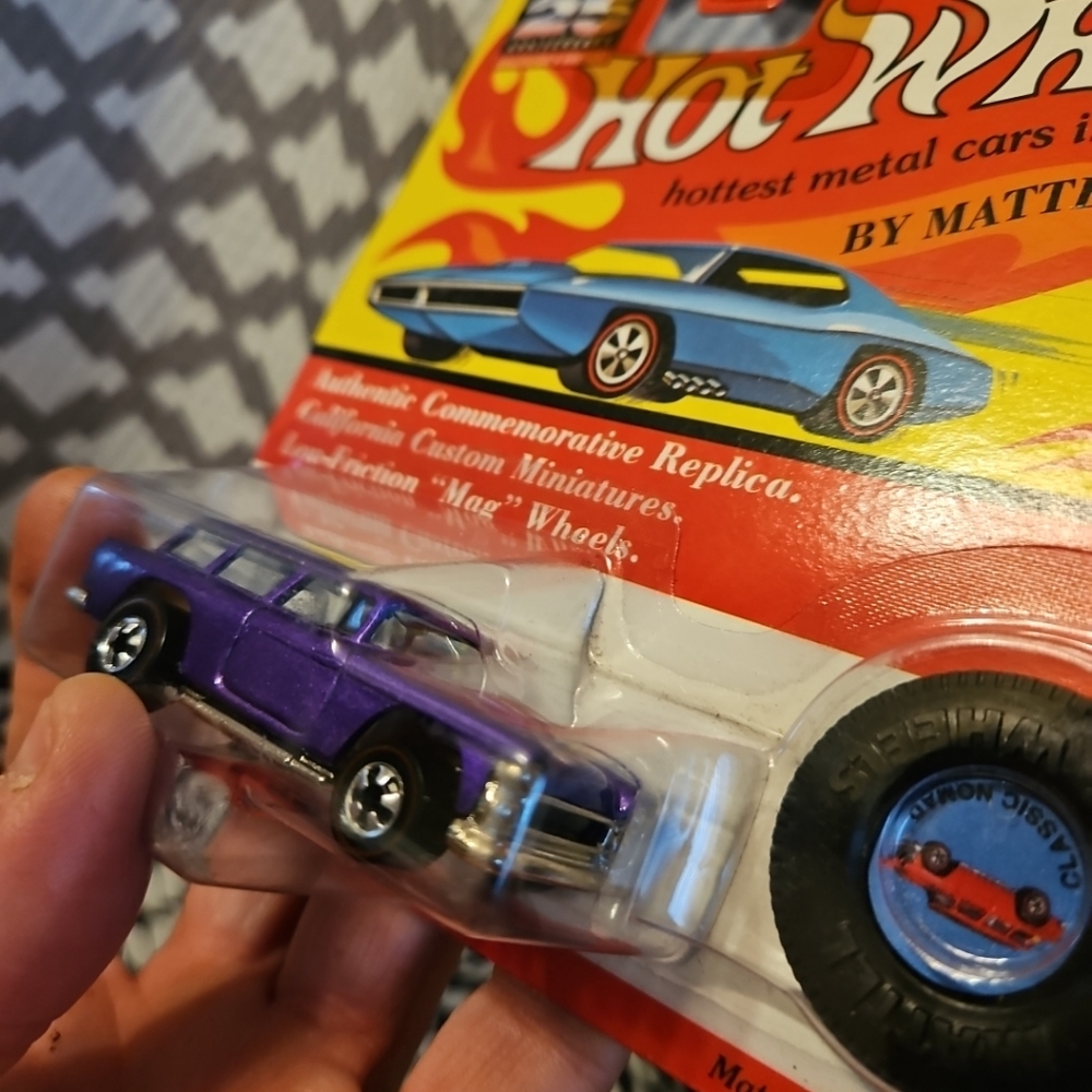 Hot wheels